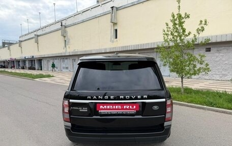 Land Rover Range Rover IV рестайлинг, 2015 год, 3 280 000 рублей, 4 фотография