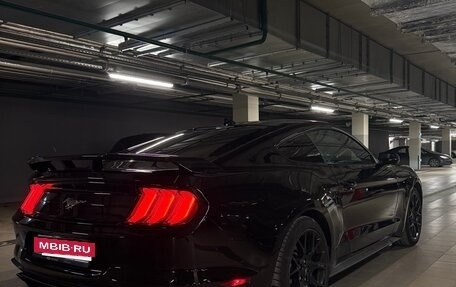 Ford Mustang VI рестайлинг, 2022 год, 4 500 000 рублей, 7 фотография
