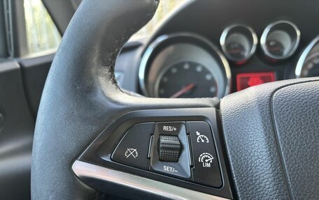 Opel Astra J, 2014 год, 869 000 рублей, 11 фотография