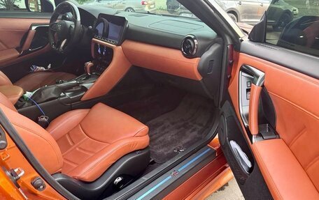 Nissan GT-R, 2016 год, 10 000 000 рублей, 9 фотография