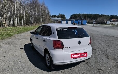 Volkswagen Polo VI (EU Market), 2012 год, 700 000 рублей, 2 фотография