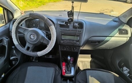 Volkswagen Polo VI (EU Market), 2012 год, 700 000 рублей, 9 фотография