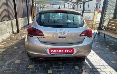 Opel Astra J, 2012 год, 790 000 рублей, 9 фотография