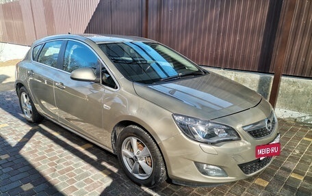 Opel Astra J, 2012 год, 790 000 рублей, 5 фотография