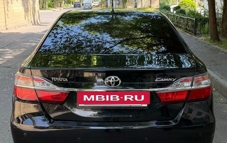 Toyota Camry, 2015 год, 1 590 000 рублей, 4 фотография