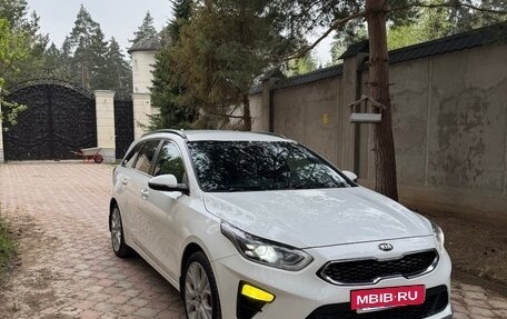 KIA cee'd III, 2021 год, 1 800 000 рублей, 3 фотография