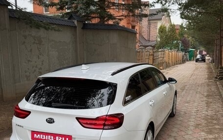KIA cee'd III, 2021 год, 1 800 000 рублей, 5 фотография