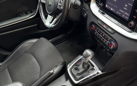 KIA cee'd III, 2021 год, 1 800 000 рублей, 14 фотография
