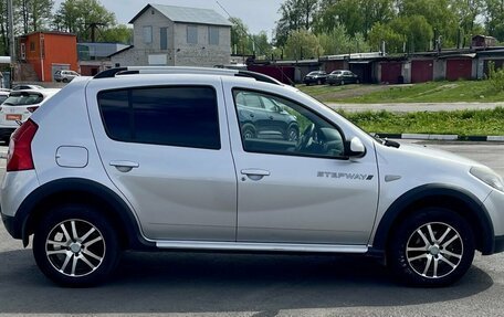 Renault Sandero I, 2014 год, 700 000 рублей, 2 фотография