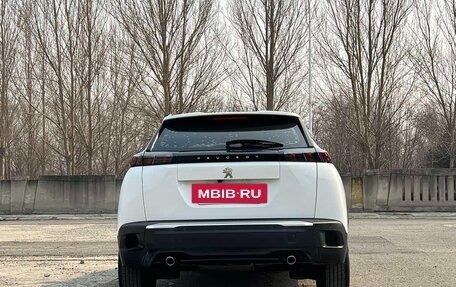 Peugeot 2008 II, 2022 год, 1 425 000 рублей, 4 фотография