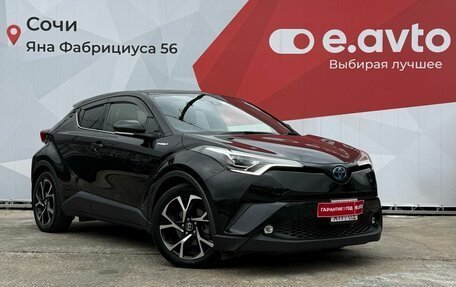 Toyota C-HR I рестайлинг, 2018 год, 2 299 000 рублей, 3 фотография