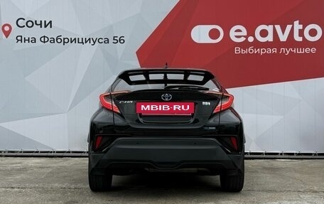 Toyota C-HR I рестайлинг, 2018 год, 2 299 000 рублей, 5 фотография