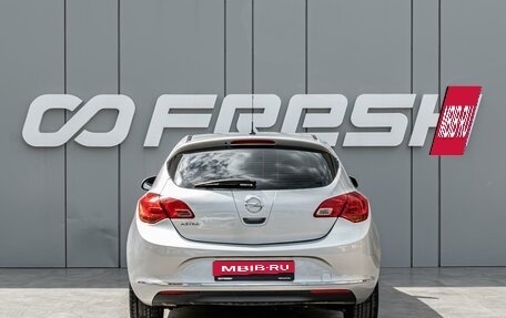 Opel Astra J, 2013 год, 790 000 рублей, 4 фотография