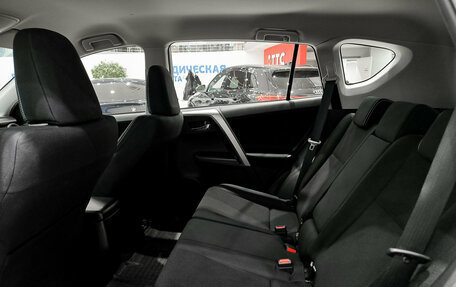 Toyota RAV4, 2016 год, 2 350 000 рублей, 15 фотография