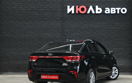 KIA Rio IV, 2018 год, 1 299 000 рублей, 8 фотография
