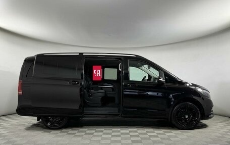 Mercedes-Benz V-Класс, 2016 год, 4 199 000 рублей, 30 фотография