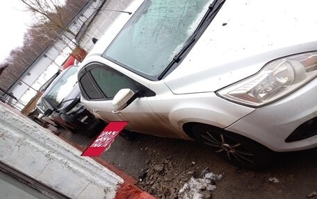 Ford Focus II рестайлинг, 2010 год, 250 000 рублей, 2 фотография