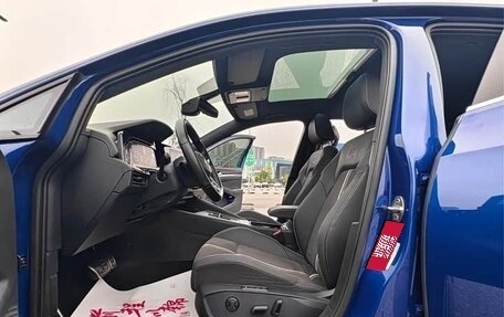 Volkswagen Golf VIII, 2023 год, 1 800 778 рублей, 9 фотография