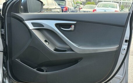 Hyundai Elantra V, 2014 год, 990 000 рублей, 21 фотография