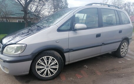 Opel Zafira A рестайлинг, 2000 год, 500 000 рублей, 2 фотография