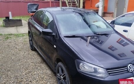 Volkswagen Polo VI (EU Market), 2014 год, 800 000 рублей, 1 фотография