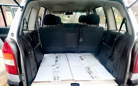 Opel Zafira A рестайлинг, 2000 год, 500 000 рублей, 17 фотография