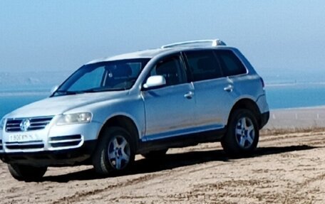 Volkswagen Touareg III, 2005 год, 590 000 рублей, 1 фотография