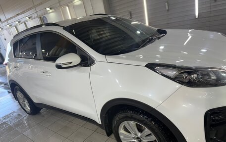 KIA Sportage IV рестайлинг, 2021 год, 2 400 000 рублей, 3 фотография