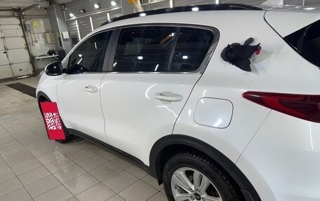 KIA Sportage IV рестайлинг, 2021 год, 2 400 000 рублей, 6 фотография