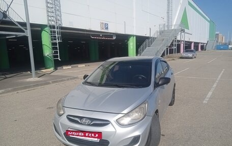 Hyundai Solaris II рестайлинг, 2011 год, 670 000 рублей, 3 фотография