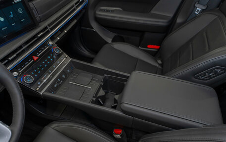Hyundai Santa Fe IV, 2026 год, 6 000 000 рублей, 25 фотография