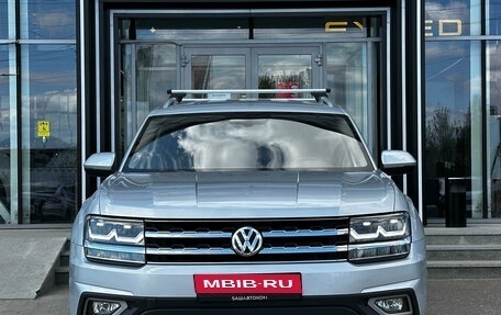 Volkswagen Teramont I, 2018 год, 3 090 000 рублей, 2 фотография