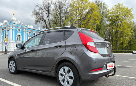 Hyundai Solaris II рестайлинг, 2015 год, 890 000 рублей, 4 фотография