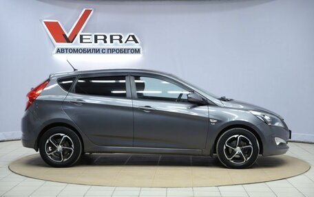 Hyundai Solaris II рестайлинг, 2015 год, 910 000 рублей, 4 фотография