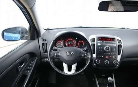 KIA cee'd I рестайлинг, 2010 год, 670 000 рублей, 13 фотография