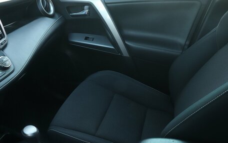 Toyota RAV4, 2016 год, 2 117 000 рублей, 16 фотография