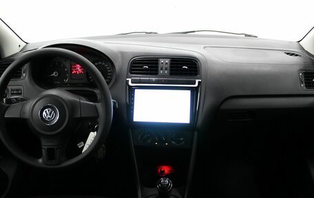 Volkswagen Polo VI (EU Market), 2013 год, 780 000 рублей, 9 фотография