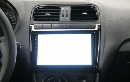 Volkswagen Polo VI (EU Market), 2013 год, 780 000 рублей, 12 фотография
