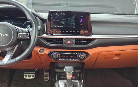 KIA K3, 2024 год, 2 300 000 рублей, 9 фотография