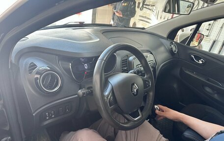 Renault Kaptur I рестайлинг, 2016 год, 1 640 000 рублей, 3 фотография