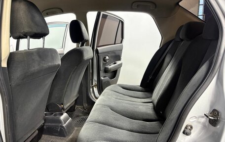 Nissan Tiida, 2011 год, 780 000 рублей, 11 фотография