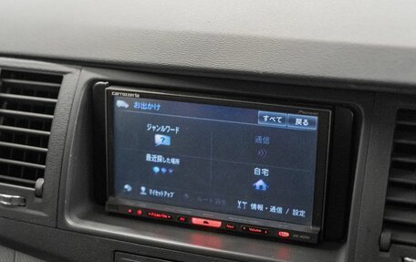 Toyota ISis I, 2010 год, 1 299 000 рублей, 15 фотография