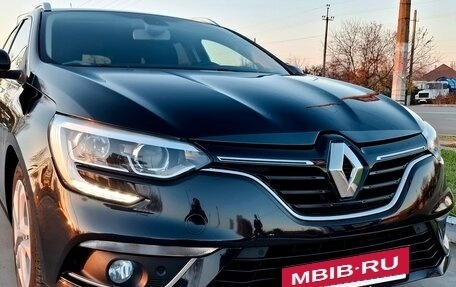 Renault Megane IV, 2018 год, 1 550 000 рублей, 2 фотография