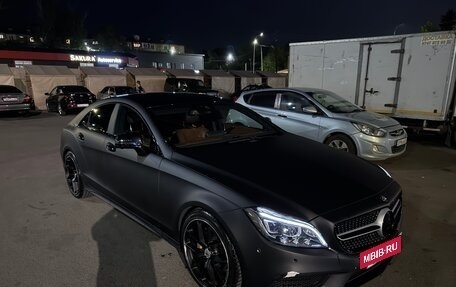 Mercedes-Benz CLS, 2015 год, 2 800 000 рублей, 7 фотография