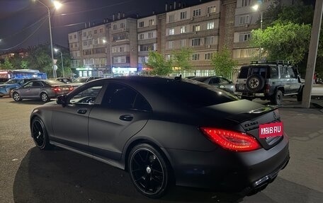 Mercedes-Benz CLS, 2015 год, 2 800 000 рублей, 13 фотография