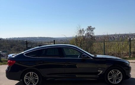 BMW 3 серия, 2018 год, 2 700 000 рублей, 3 фотография