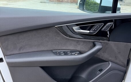 Audi Q7, 2018 год, 4 200 000 рублей, 11 фотография