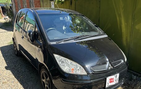 Mitsubishi Colt VI рестайлинг, 2004 год, 550 000 рублей, 4 фотография