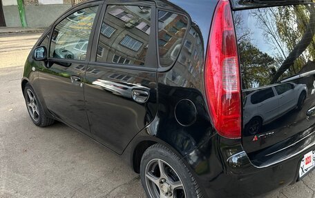 Mitsubishi Colt VI рестайлинг, 2004 год, 550 000 рублей, 5 фотография