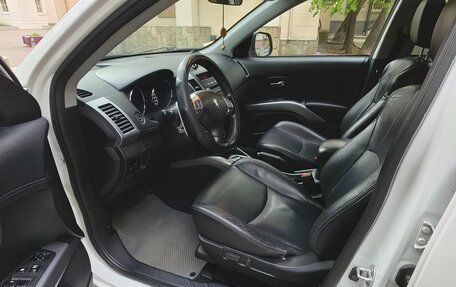 Peugeot 4007, 2011 год, 750 000 рублей, 11 фотография